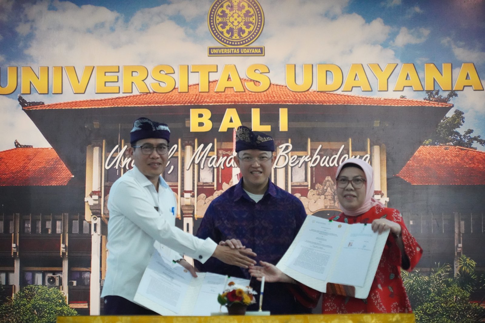 Penandatanganan Perjanjian Kerja Sama Kemendukbangga/BKKBN  dengan Universitas Padjadjaran