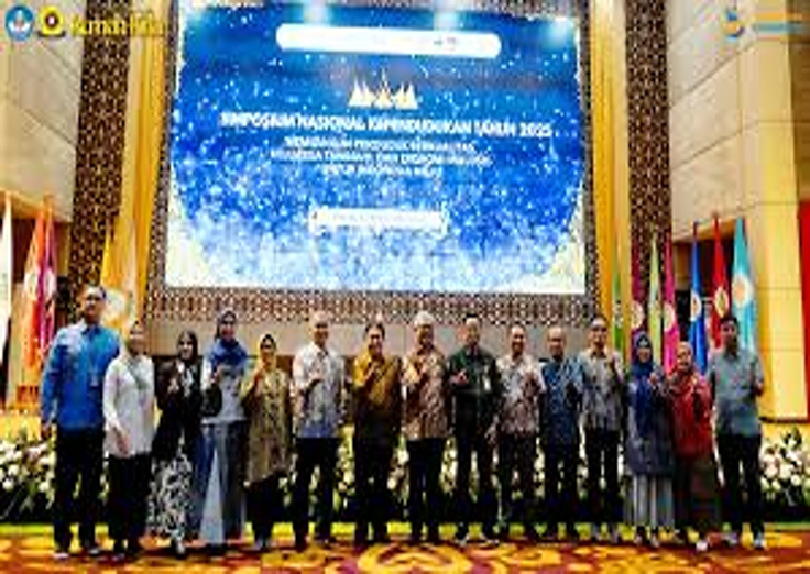 Simposium Nasional Kependudukan 2025 yang diselenggarakan di Universitas Negeri Padang (UNP) menjadi momentum penting dalam memperkuat kolaborasi lintas sektor untuk menyiapkan masa depan Indonesia